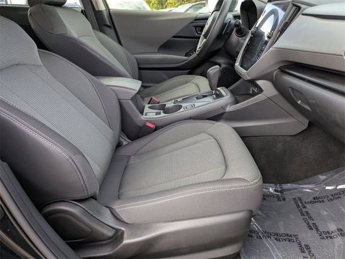 Used 2024 Subaru Crosstrek 2.0i Premium image 24