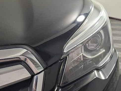 Used 2019 Subaru Forester Limited w/ Popular Package #3 AWD/4WD image 12