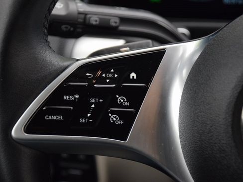 Certified 2025 Mercedes-Benz GLB 250 image 22