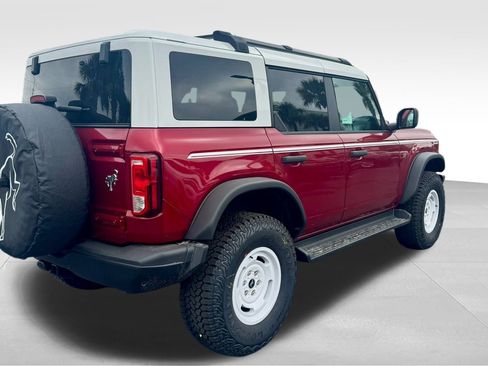 New 2025 Ford Bronco Heritage Edition image 9