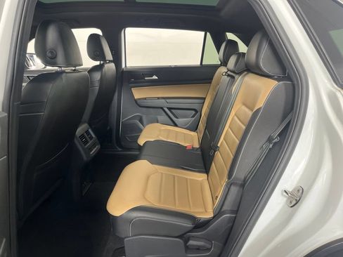Used 2020 Volkswagen Atlas Cross Sport SEL Premium R-Line AWD/4WD image 27