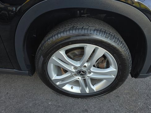 Used 2018 Mercedes-Benz GLA 250 4MATIC image 27