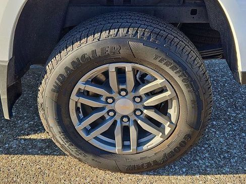 Certified 2025 Chevrolet Colorado LT image 29