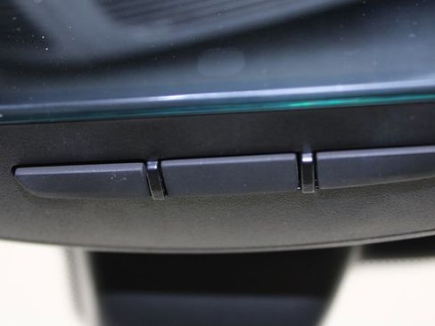 Used 2025 Mercedes-Benz GLS 450 4MATIC image 28