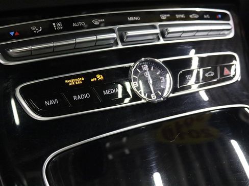 Used 2019 Mercedes-Benz E 450 4MATIC Sedan image 28