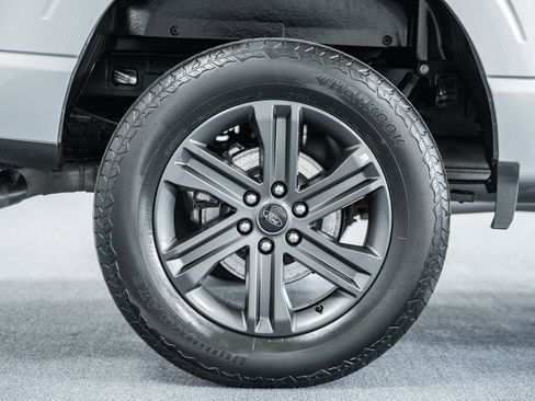 Certified 2023 Ford F150 Lariat w/ Equipment Group 502A High image 19