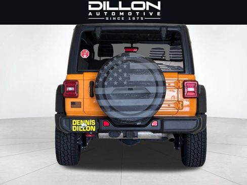 Used 2021 Jeep Wrangler Unlimited Rubicon AWD/4WD image 5