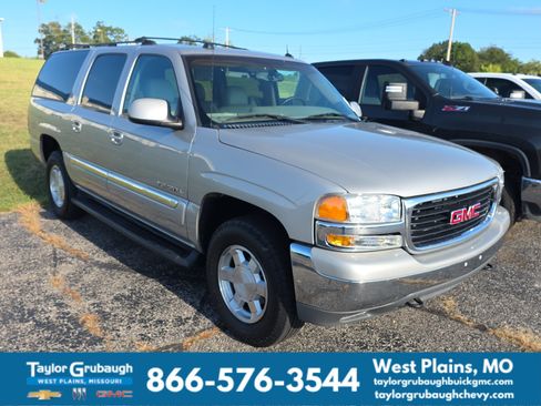 Used 2004 GMC Yukon XL SLT w/ Preferred Equipment Group AWD/4WD image 1