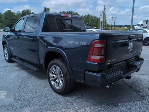 Used 2022 RAM 1500 Laramie w/ Sport Appearance Package AWD/4WD image 7