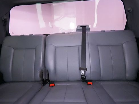 Used 2016 Ford F250 XL w/ XL Appearance Package AWD/4WD image 18