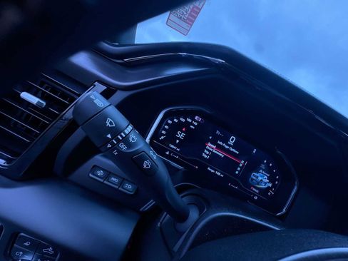 Used 2024 GMC Sierra 2500 AT4 w/ AT4 Premium Plus Package image 18