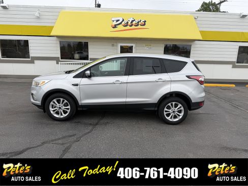 Used 2017 Ford Escape SE AWD/4WD image 1
