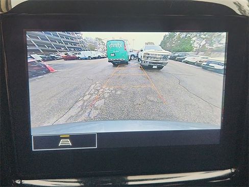 Certified 2023 Chevrolet Traverse LT image 14