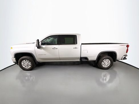 Used 2020 Chevrolet Silverado 3500 LTZ w/ LTZ Plus Package AWD/4WD image 4