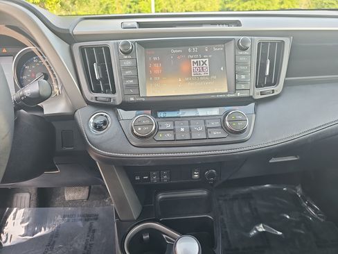 Used 2017 Toyota RAV4 Limited w/ All Weather Liner Package AWD/4WD image 20