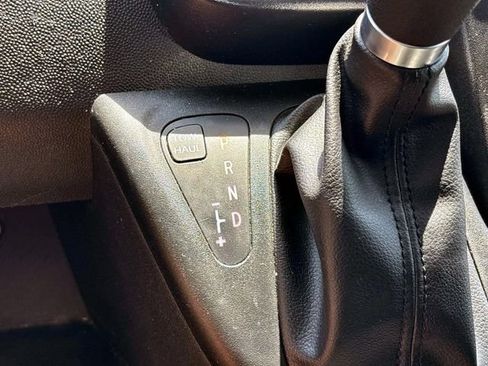 Used 2023 RAM ProMaster 2500 FWD image 21