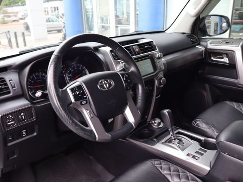 Used 2018 Toyota 4Runner SR5 w/ Wilderness Package AWD/4WD image 14