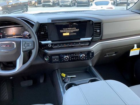 New 2025 GMC Sierra 2500 SLT w/ SLT Premium Package image 7