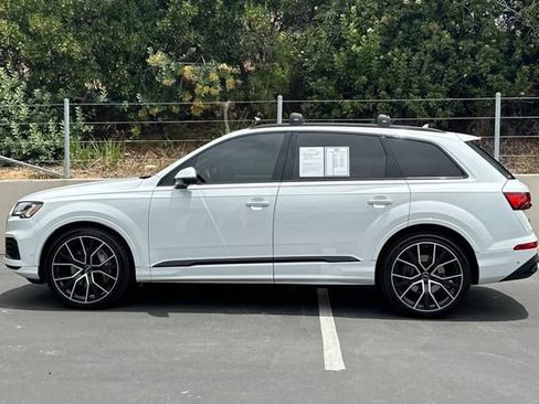 Used 2021 Audi Q7 3.0T Prestige w/ Prestige Package AWD/4WD image 2