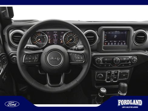 Used 2020 Jeep Wrangler Unlimited Sport AWD/4WD image 4