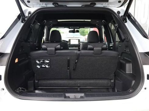 New 2026 Nissan Rogue Platinum AWD/4WD image 7