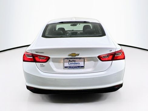 Used 2018 Chevrolet Malibu LT w/ Driver Confidence Package FWD image 6