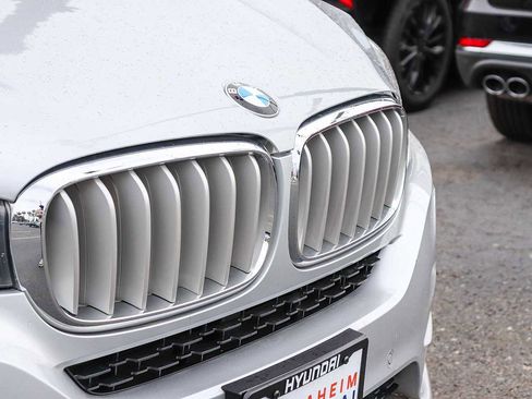 Used 2017 BMW X5 xDrive35i w/ Premium Package image 5