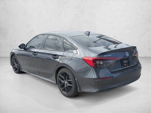 Used 2023 Honda Civic Sport image 7