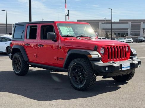 Used 2022 Jeep Wrangler Unlimited Sport AWD/4WD image 9