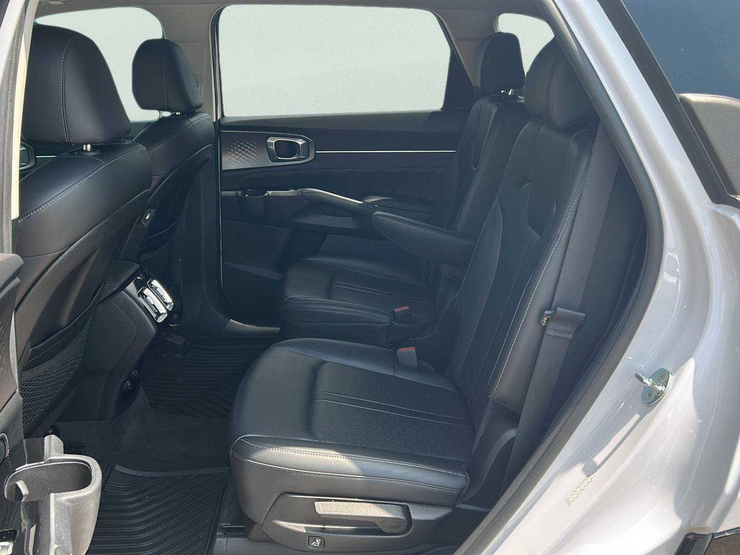 Used 2023 Kia Sorento SX FWD image 20