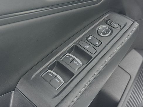 Certified 2023 Honda Accord Sport image 18