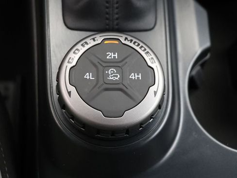Used 2024 Ford Bronco Black Diamond AWD/4WD image 24