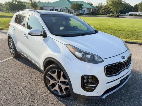 Used 2018 Kia Sportage SX FWD image 2