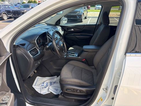 Used 2020 Chevrolet Equinox LT AWD/4WD image 9