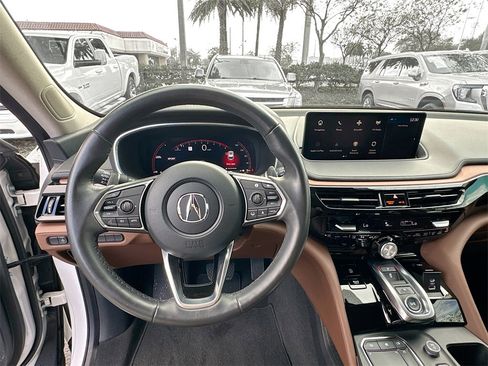 Used 2024 Acura MDX FWD w/ Technology Package image 12