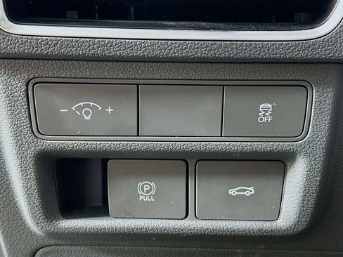 Used 2025 Hyundai Sonata SEL FWD image 17