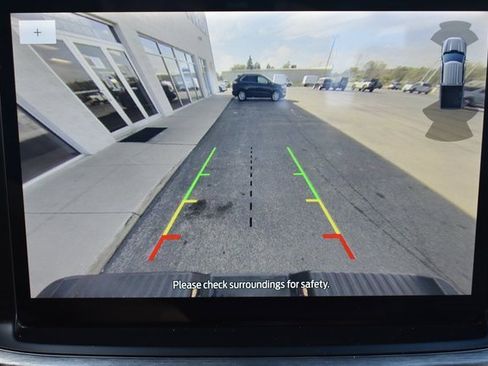 Used 2022 Ford F150 Lariat w/ Equipment Group 502A High image 33