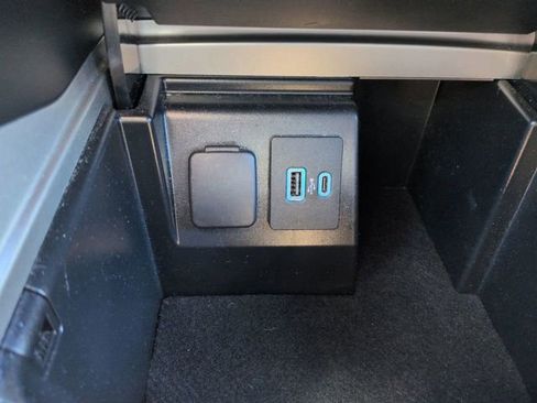 Certified 2022 Ford Explorer ST w/ Equipment Group 401A image 26