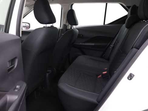 Used 2021 Nissan Kicks S FWD image 24