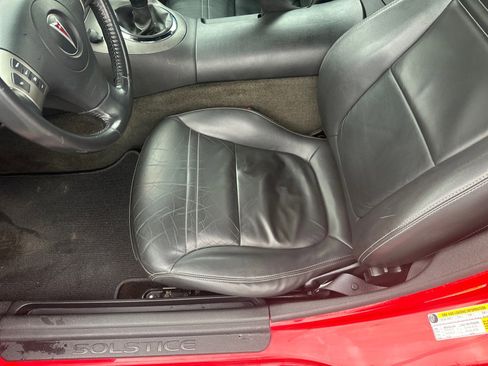 Used 2006 Pontiac Solstice Convertible w/ Premium Package image 15