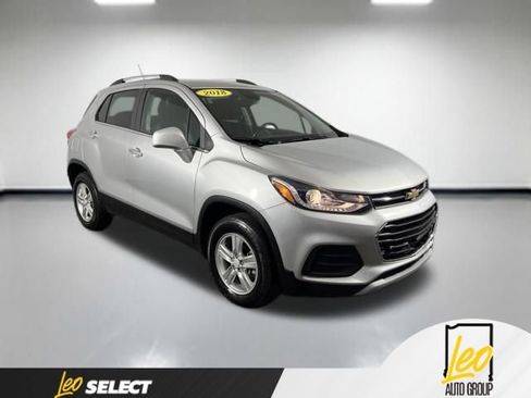 Used 2018 Chevrolet Trax LT w/ LT Convenience Package AWD/4WD image 4
