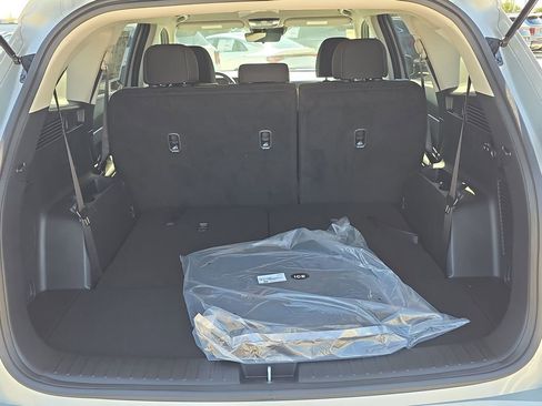 New 2026 Kia Sorento LX image 10