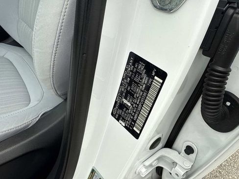 Certified 2023 Hyundai Kona SEL image 21