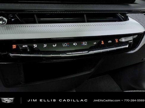 Certified 2025 Cadillac Optiq Luxury 1 AWD/4WD image 16