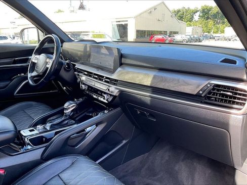 Used 2023 Kia Telluride EX X-Line AWD/4WD image 14