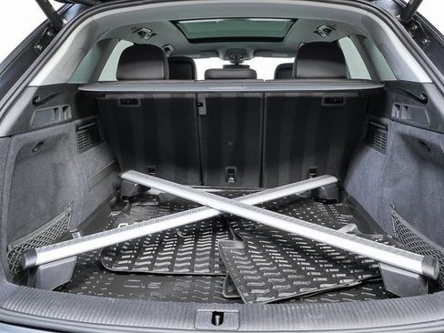 Used 2022 Audi Q5 2.0T Premium Plus w/ Premium Plus Package image 27