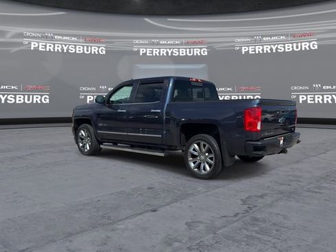 Used 2018 Chevrolet Silverado 1500 LTZ Z71 w/ Centennial Edition AWD/4WD image 6