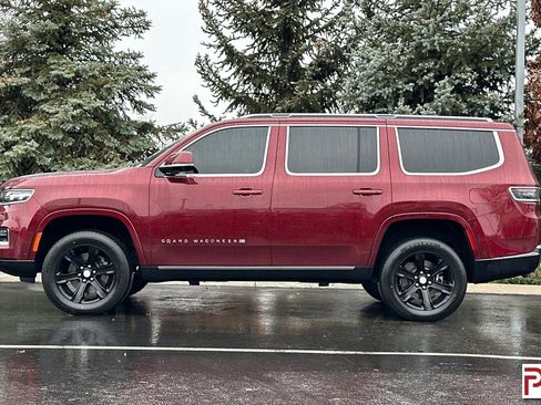 Used 2022 Jeep Grand Wagoneer Series I image 7