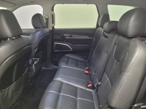 Used 2020 Kia Telluride EX FWD image 18