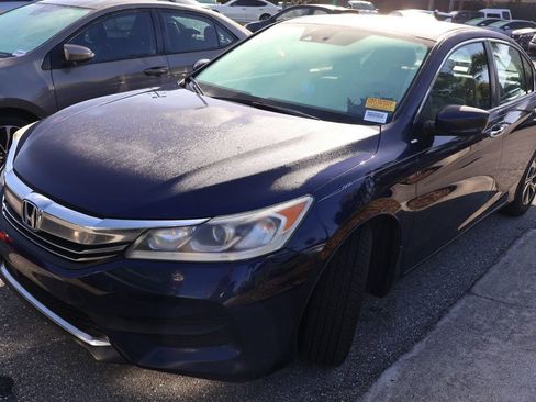 Used 2016 Honda Accord LX image 2